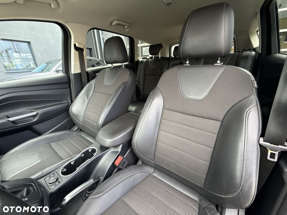 Ford Kuga 2.0 TDCi 4WD Titanium - 12