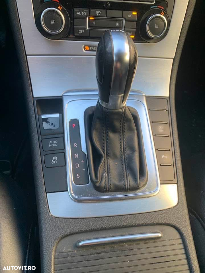 Volkswagen Passat Variant 2.0 TDI DPF DSG Highline - 15