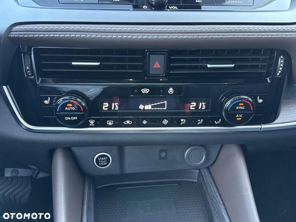 Nissan Qashqai - 22