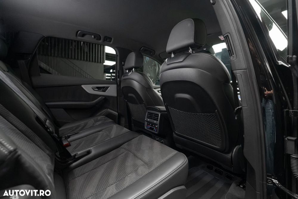 Audi Q7 - 35