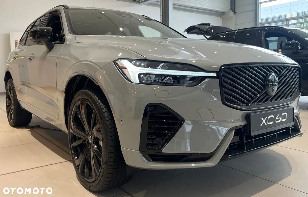 Volvo XC 60 T8 Plug-In Hybrid AWD Ultimate Black Edition - 9