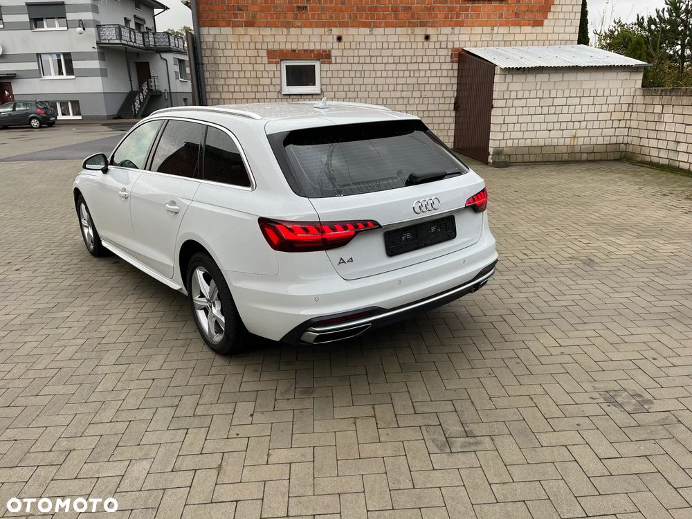 Audi A4 Avant - 4