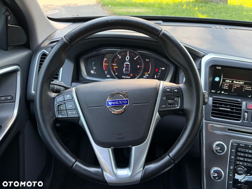 Volvo XC 60 D4 AWD Summum - 16
