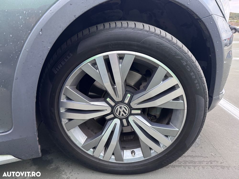 Volkswagen Passat Alltrack 2.0 TDI SCR 4Motion DSG - 25