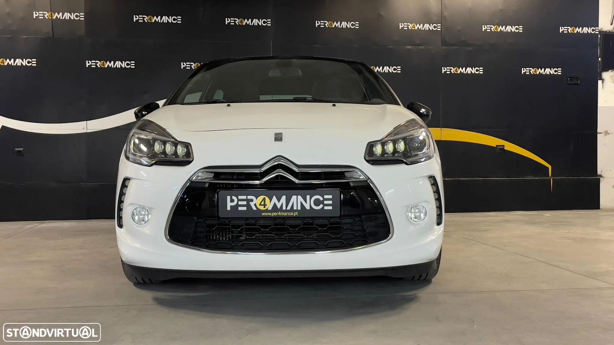 DS DS3 BlueHDi 100 SoChic - 14