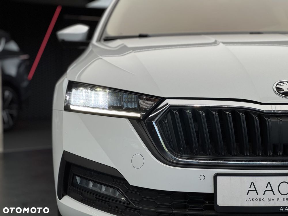 Skoda Octavia 2.0 TDI Ambition DSG - 40