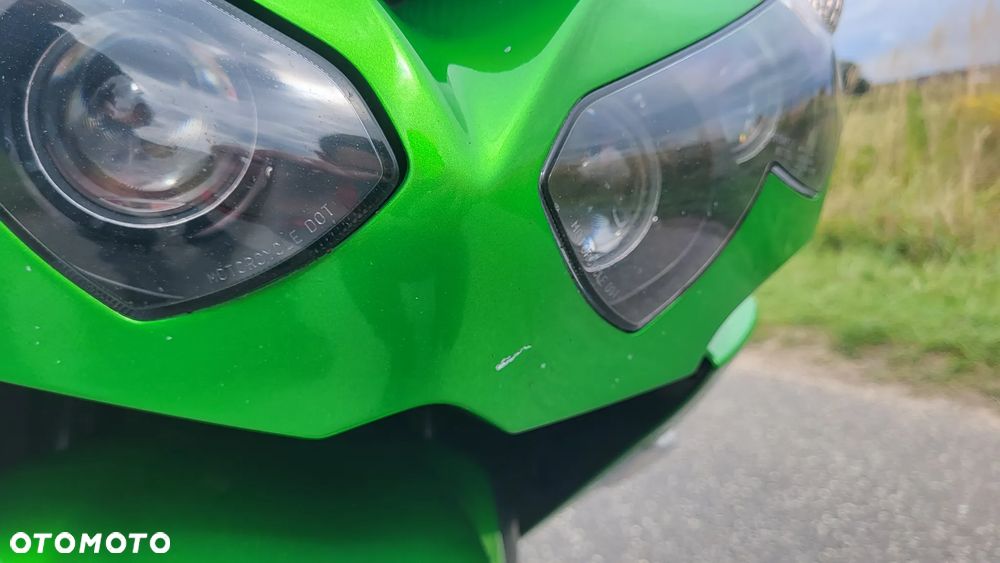 Kawasaki ZZR - 36