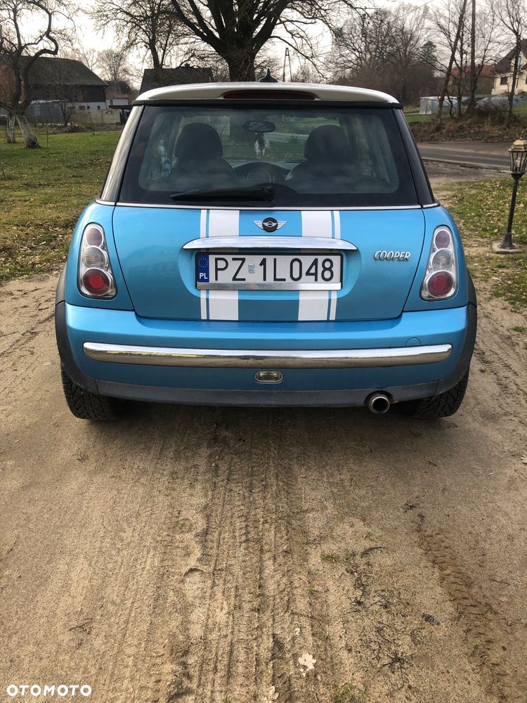 MINI Cooper Standard - 2