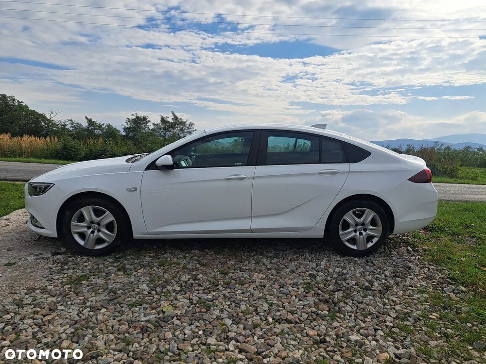 Opel Insignia 1.6 CDTI Edition - 1
