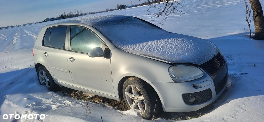 Volkswagen Golf 1.9 TDI Sportline - 2