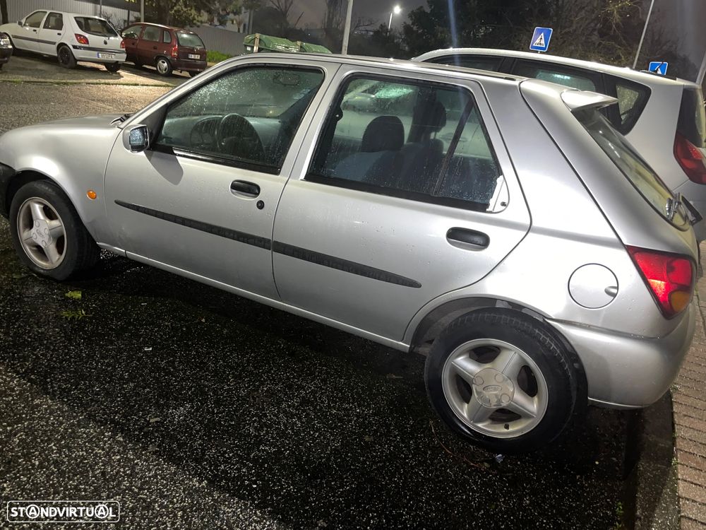 Ford Fiesta 1.25 Ghia - 7