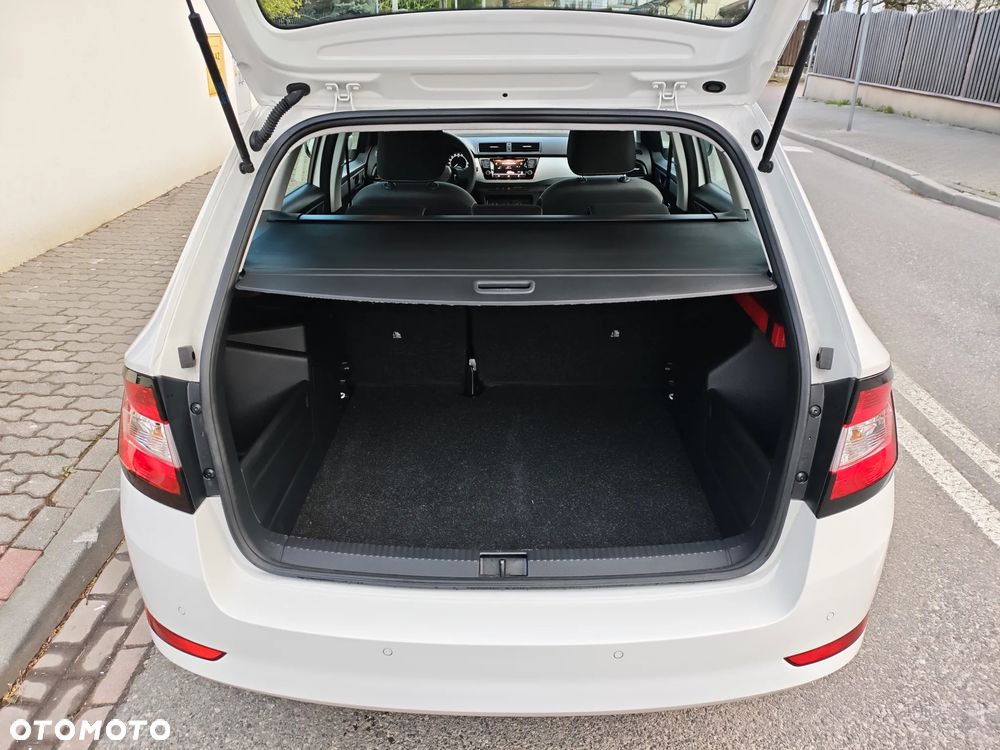 Skoda Fabia 1.0 TSI Ambition Plus - 6