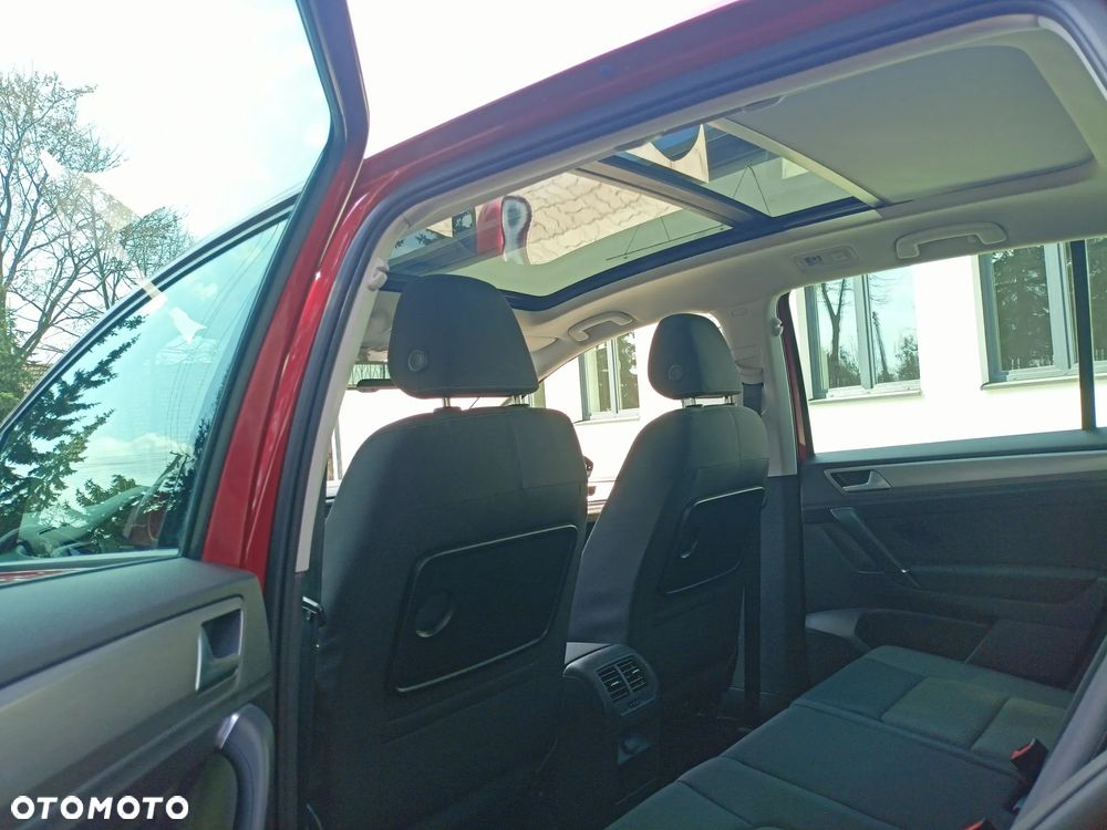 Volkswagen Golf Sportsvan - 31