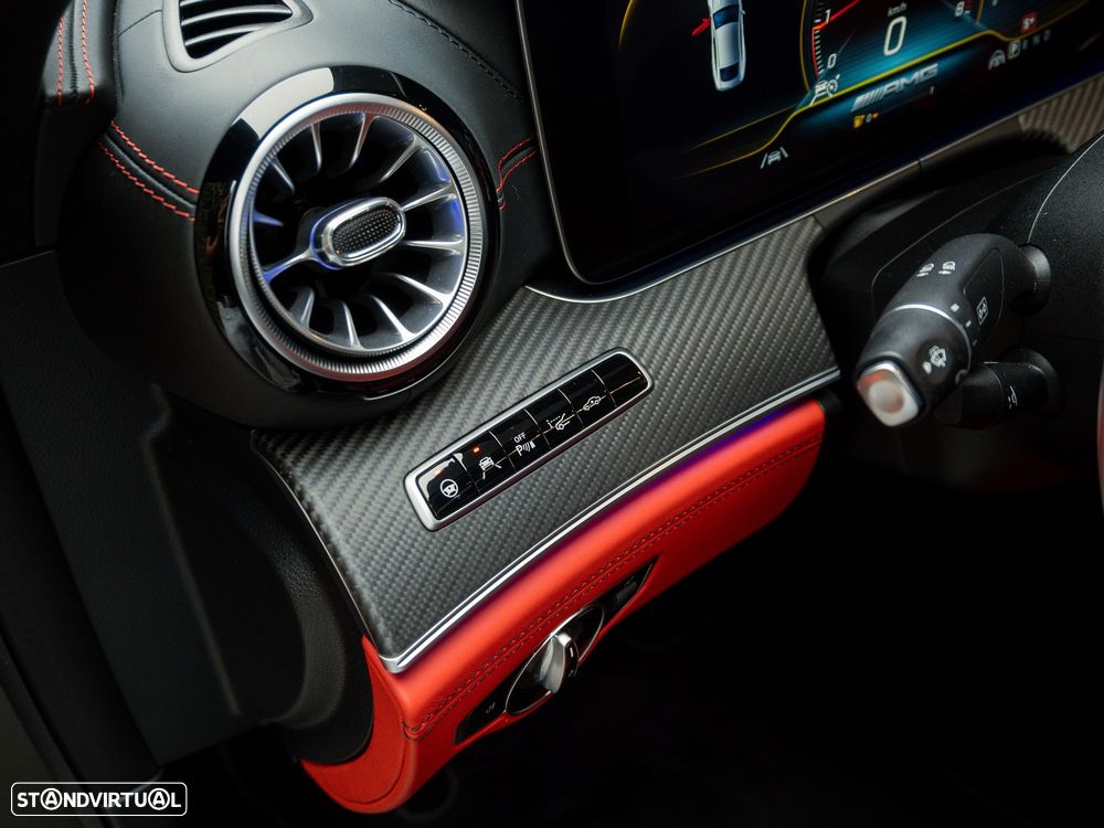 Mercedes-Benz AMG GT 4 portas 63 S 4Matic+ - 39