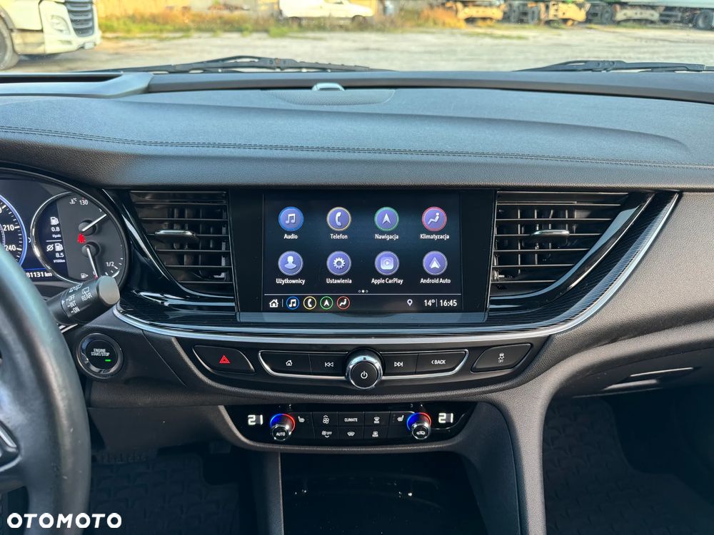 Opel Insignia Sports Tourer 2.0 Diesel Automatik Business Innovation - 18