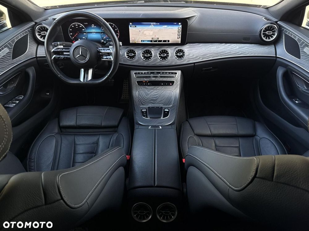 Mercedes-Benz CLS - 17