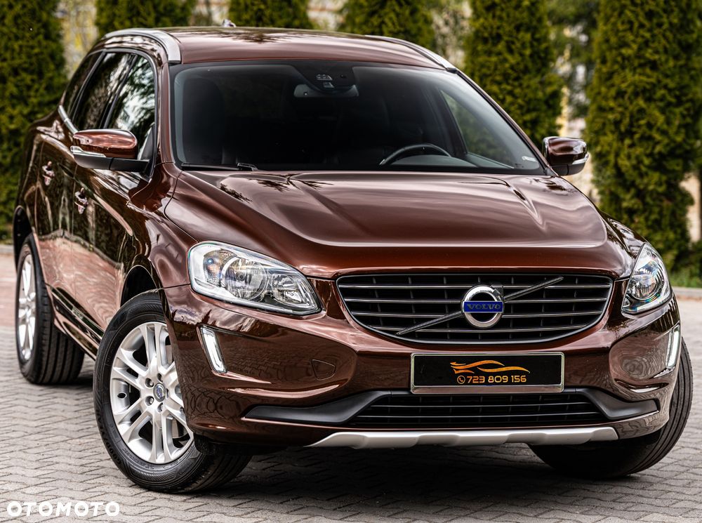 Volvo XC 60 D4 Momentum - 1