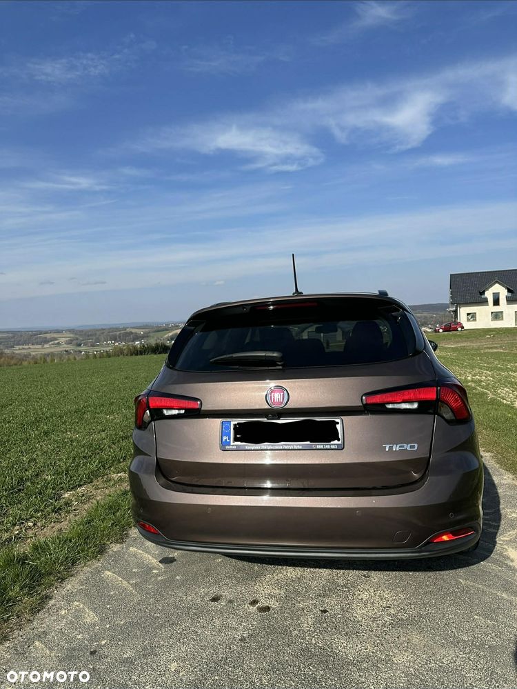 Fiat Tipo 1.4 T-Jet Lounge - 5