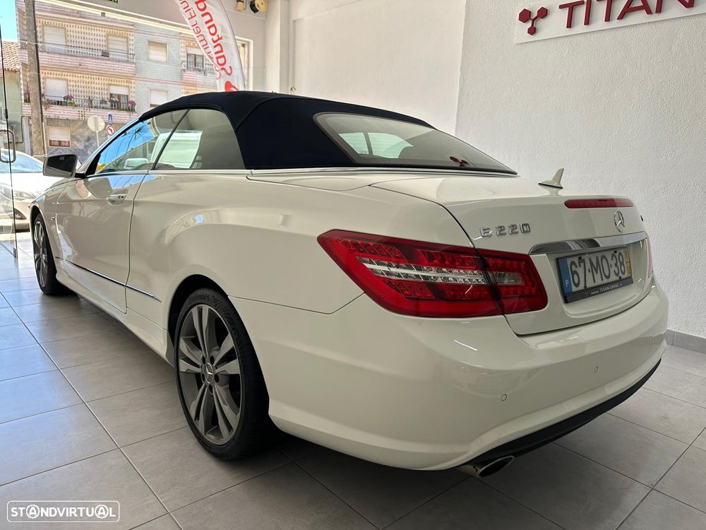 Mercedes-Benz E 220 CDi Avantgarde BlueEfficiency Auto - 3