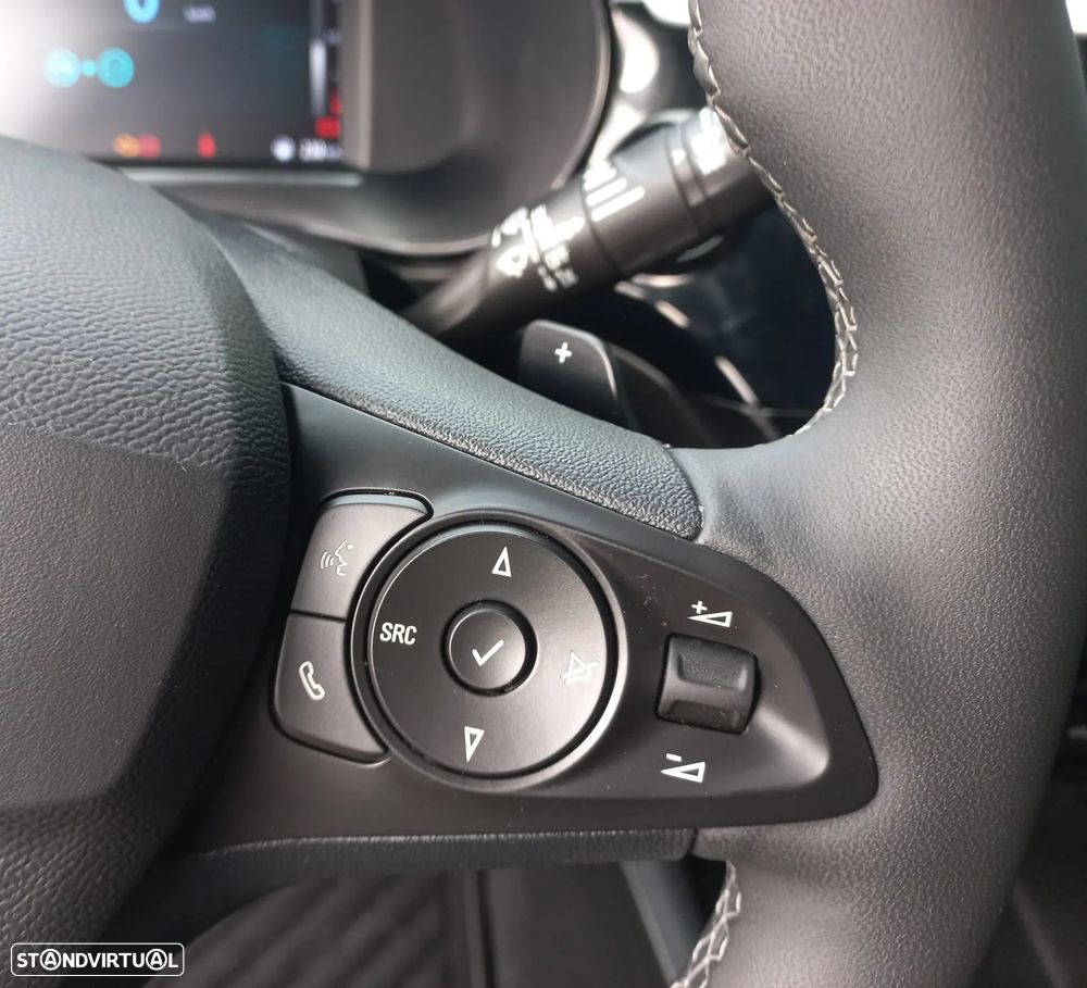 Opel Corsa 1.2 T Hybrid EdCT - 11