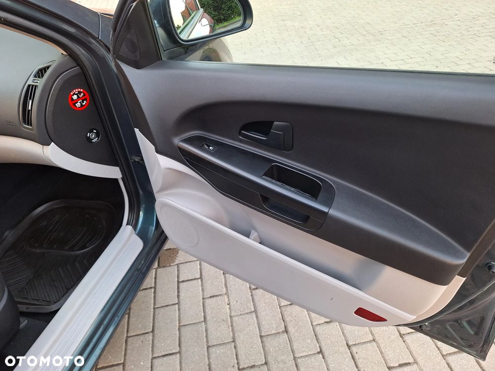 Kia Ceed 1.4 CVVT Attract - 19