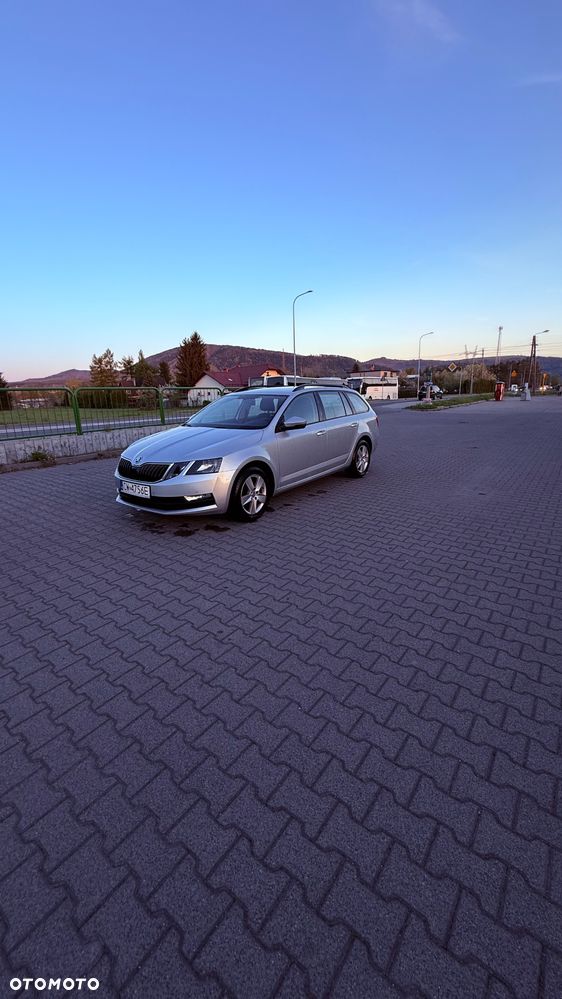 Skoda Octavia 1.5 TSI ACT Ambition - 6