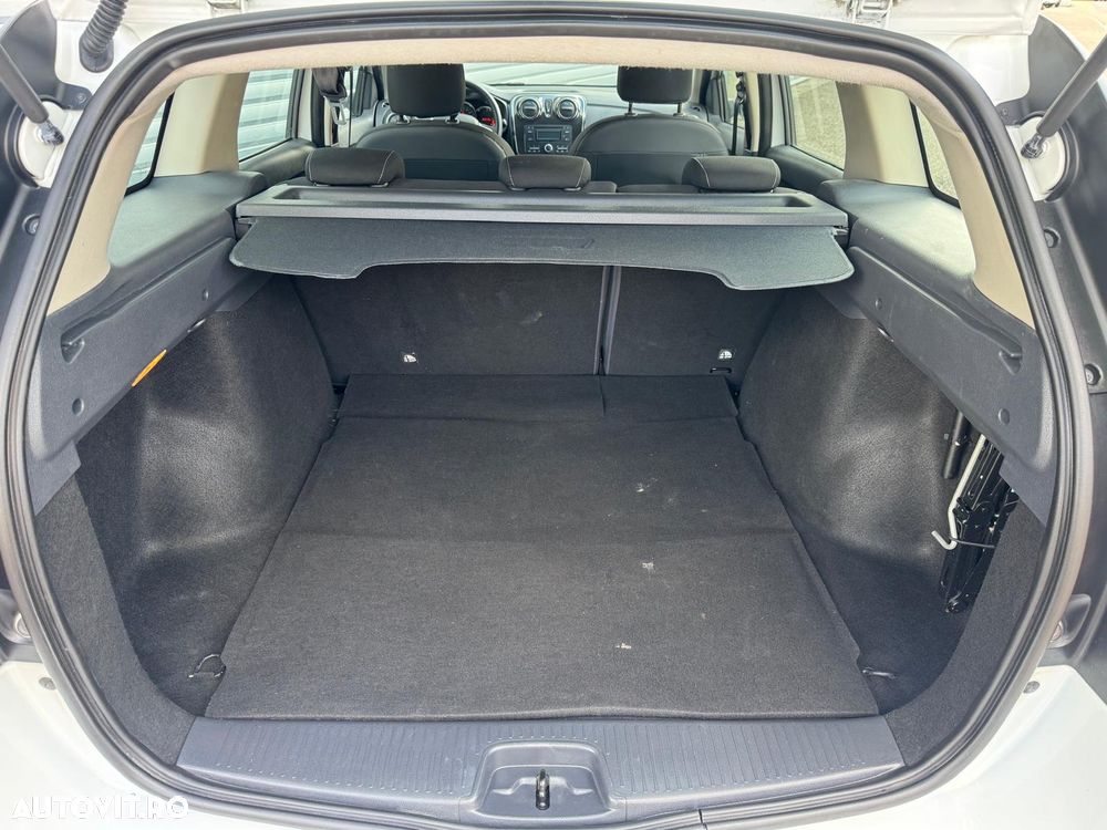 Dacia Logan 0.9 TCe Laureate - 9