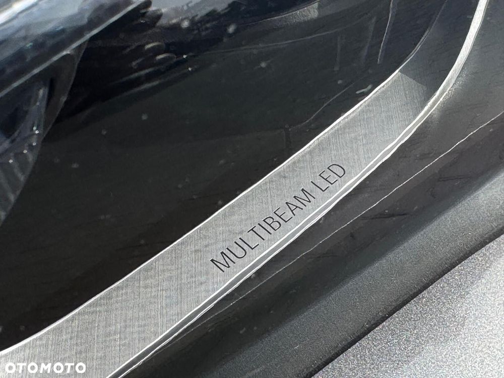 Mercedes-Benz GLA 200 AMG Line - 13