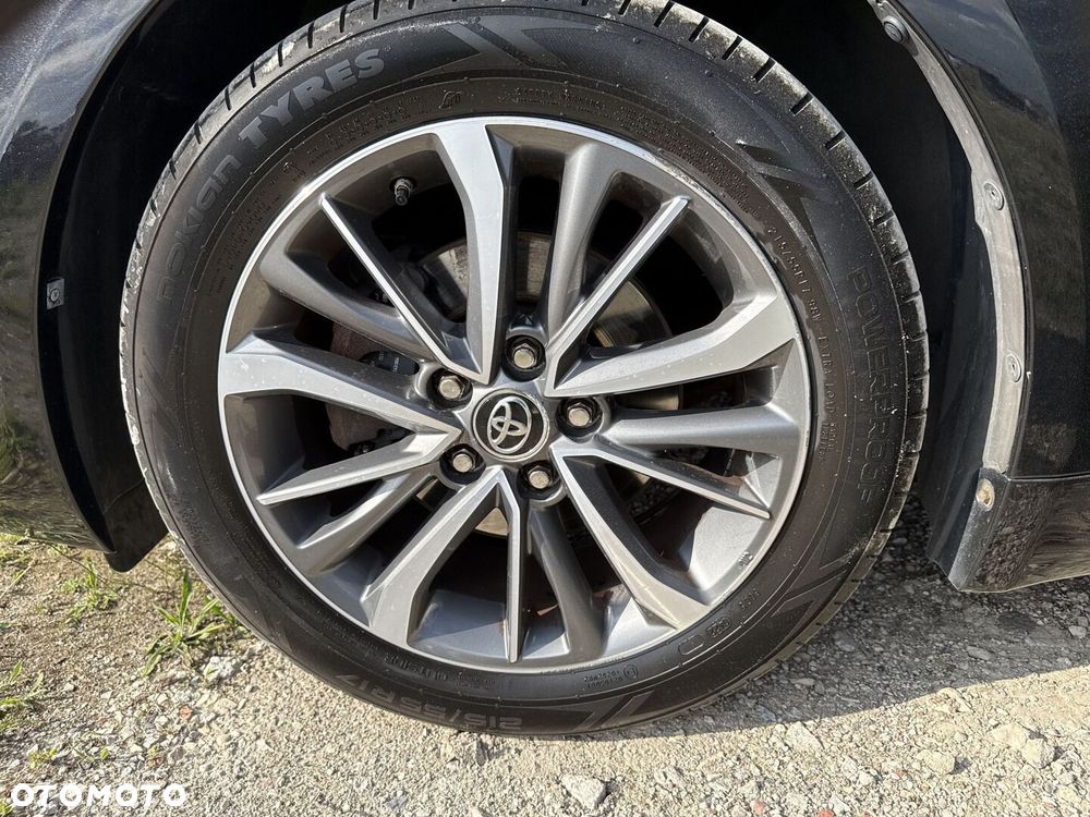 Toyota Avensis 2.0 Prestige MS - 18