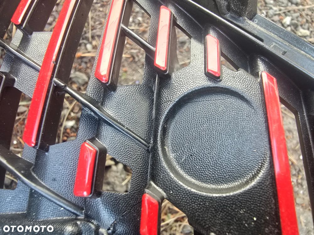 Peugeot 208 II gt line grill atrapa oryginał - 4