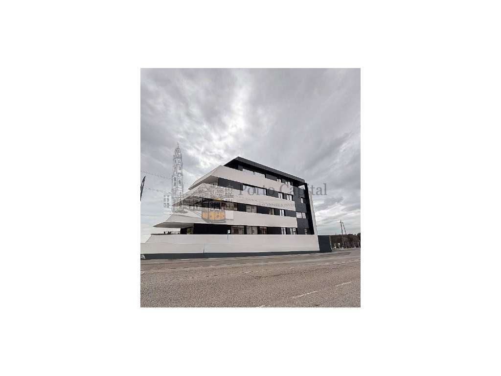 EXCELENTE APARTAMENTO T1, COM COZINHA EQUIPADA, VARANDA (28,77 M2),... - Grande imagem: 2/28