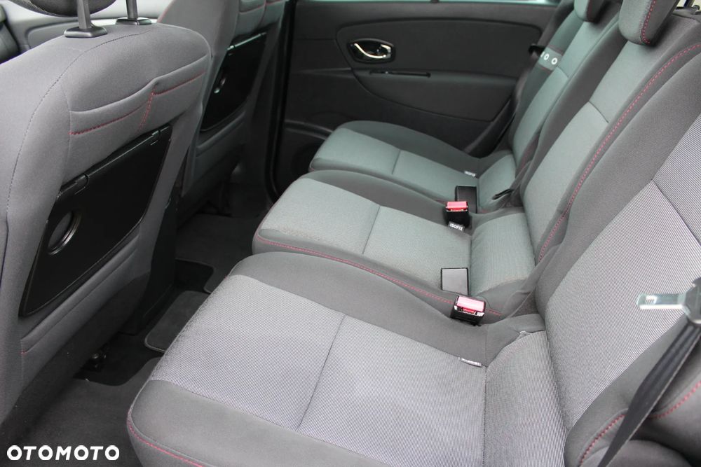 Renault Scenic 1.6 16V 110 Dynamique - 10