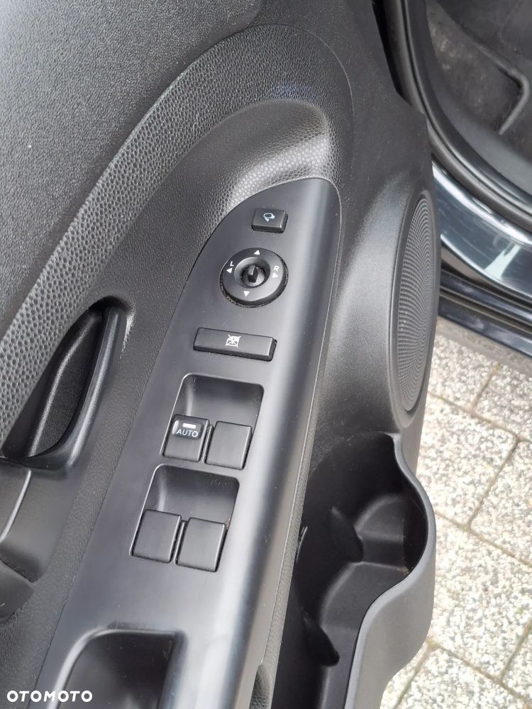 Kia Venga 1.4 CVVT Business Line - 20
