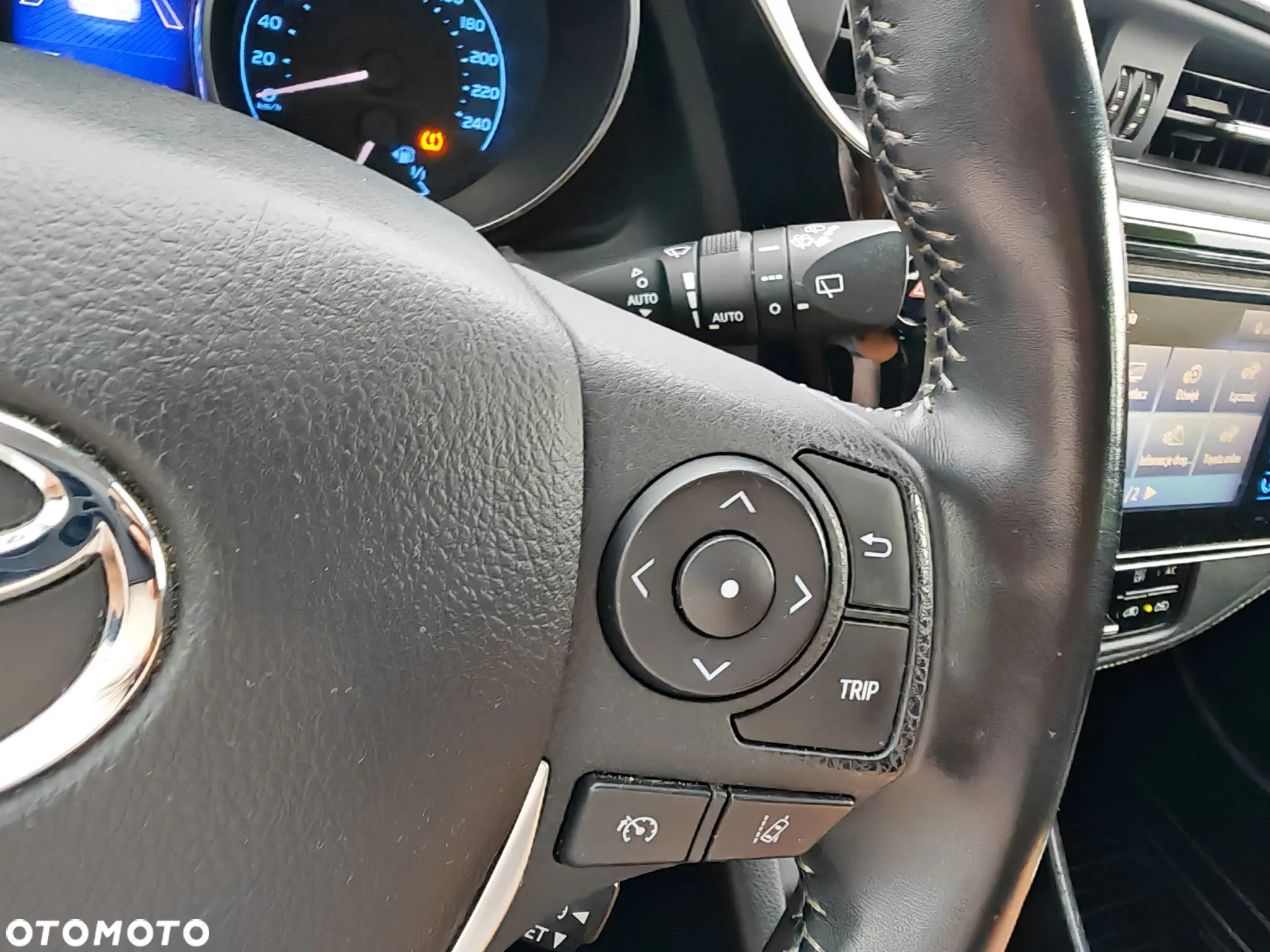 Toyota Auris 1.2 T Premium - 27