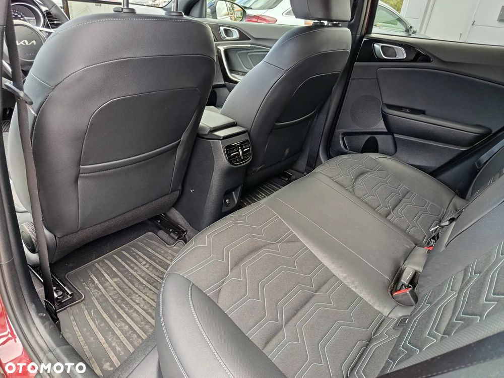 Kia XCeed 1.6 T-GDI Tribute DCT - 11