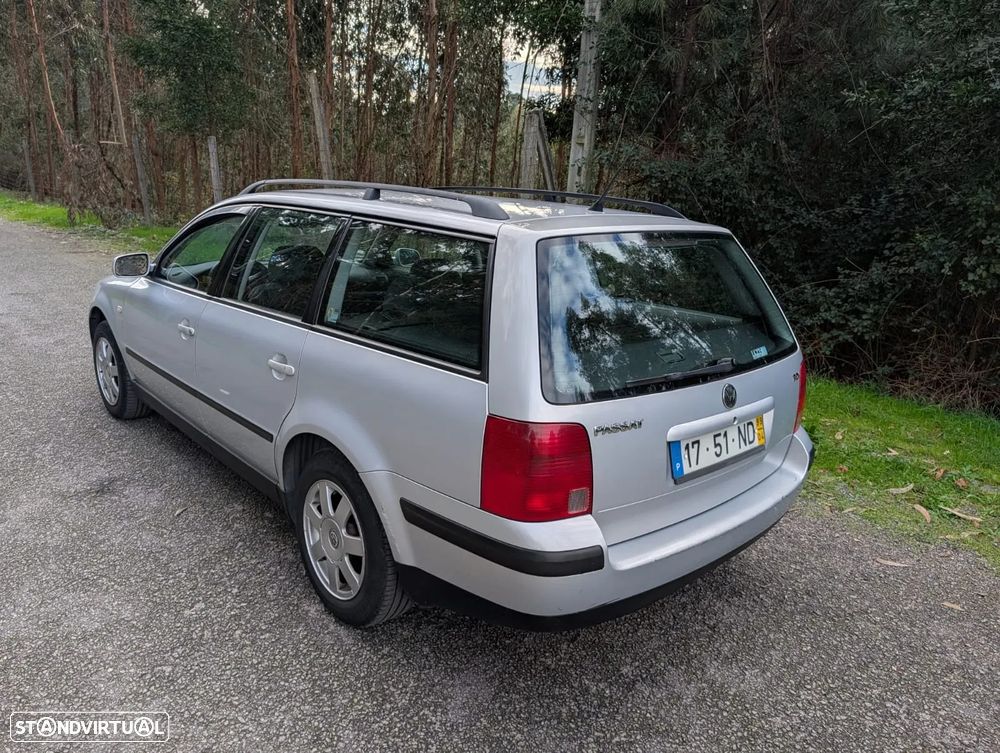 VW Passat Variant 1.9 TDi Confortline - 5
