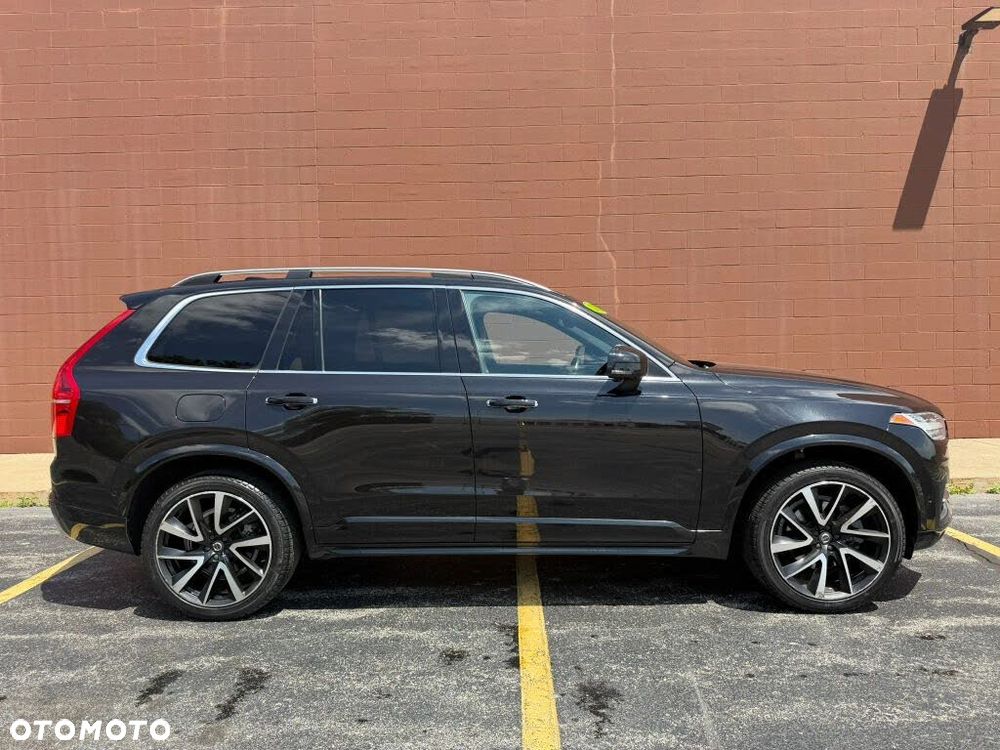 Volvo XC 90 - 7