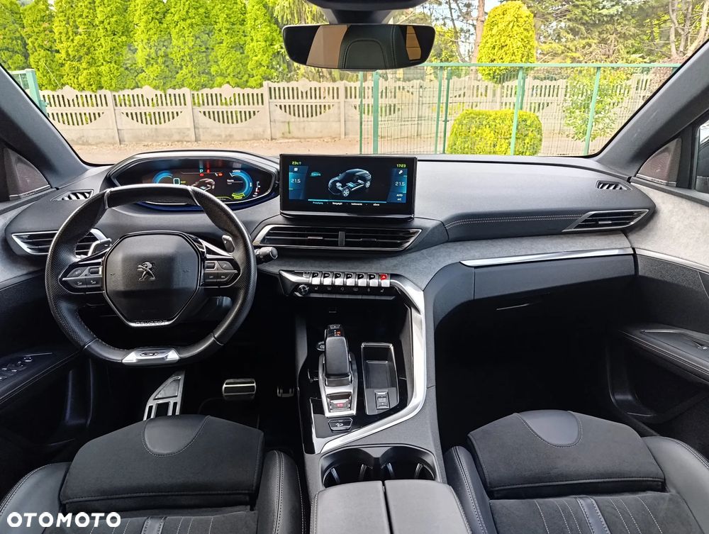 Peugeot 3008 1.6 PureTech Hybrid4 PHEV GT Pack S&S EAT8 - 19
