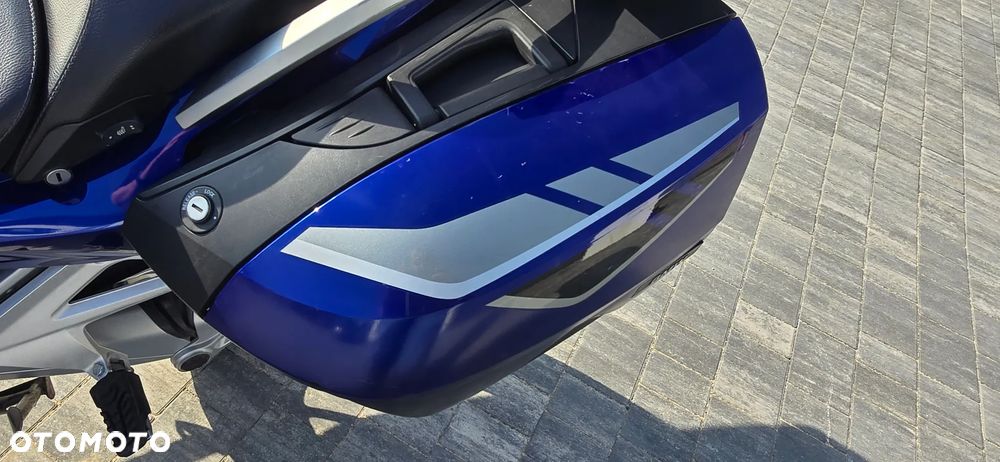 BMW RT - 12