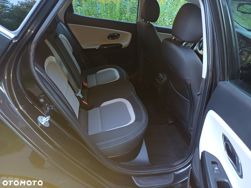 Kia Ceed - 30
