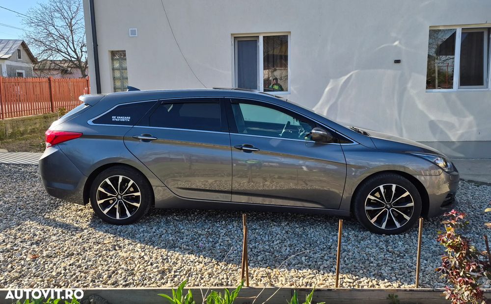 Hyundai i40 Kombi 1.7 CRDi DCT Premium - 4