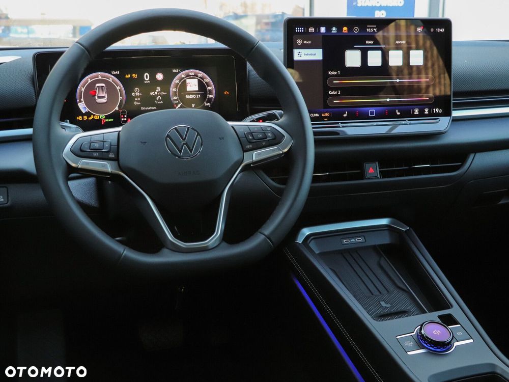 Volkswagen T-Roc - 17