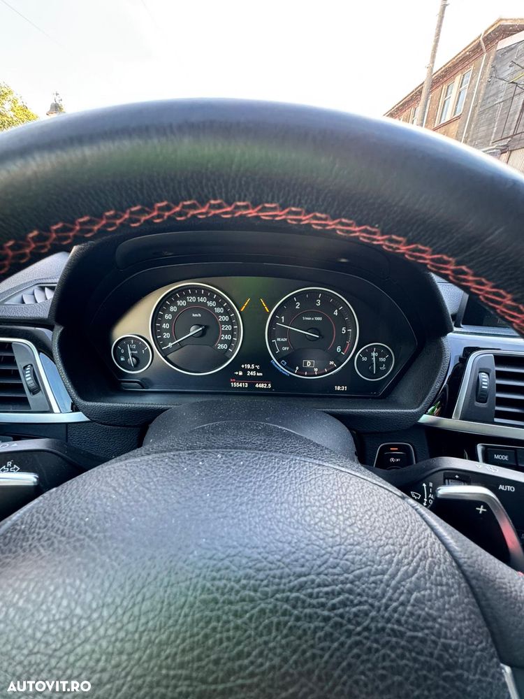 BMW Seria 3 320d xDrive Aut. - 11