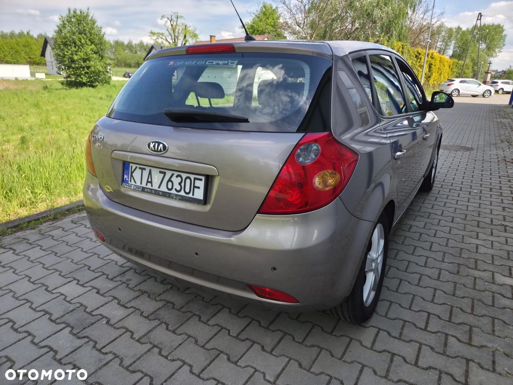 Kia Ceed 1.6 CVVT LX - 3