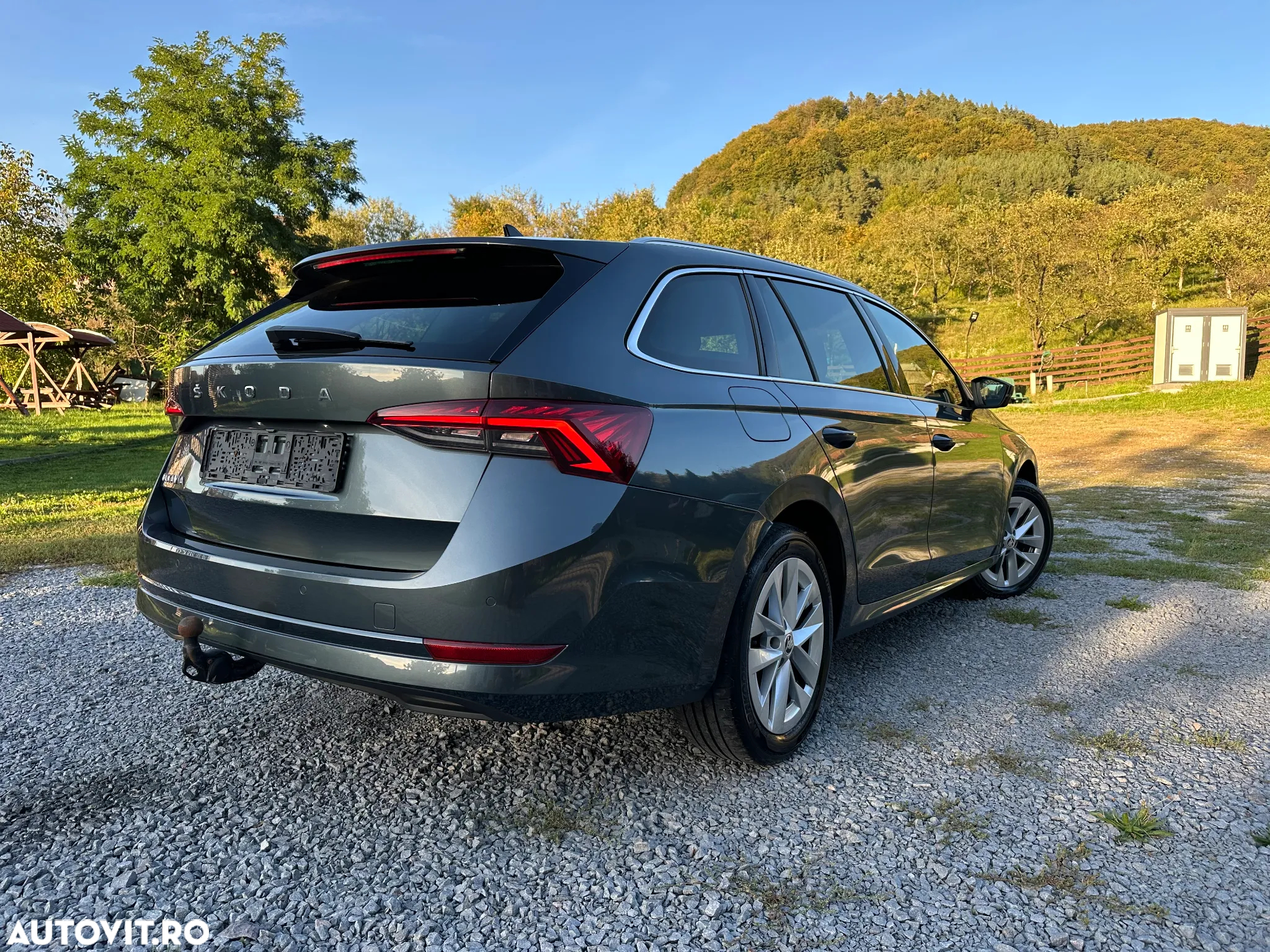 Skoda Octavia 2.0 TDI DSG Ambition - 5