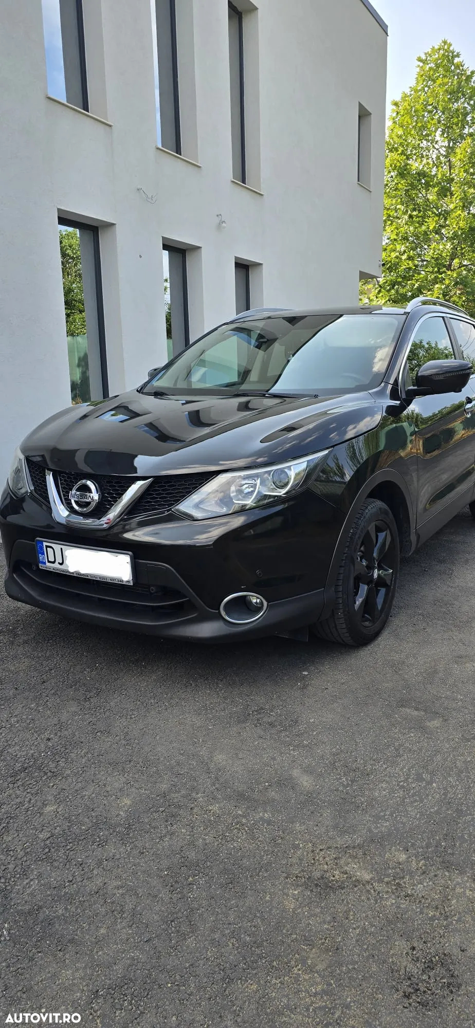 Nissan Qashqai - 2