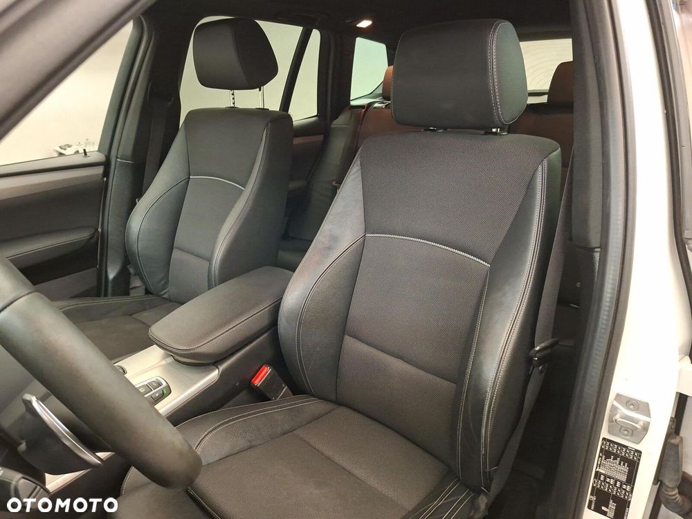 BMW X3 sDrive18d M Sport - 12