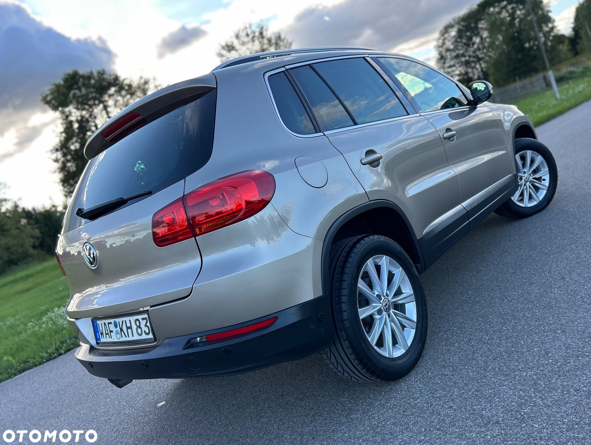Volkswagen Tiguan 2.0 TDI DPF 4Motion DSG Sport & Style - 9