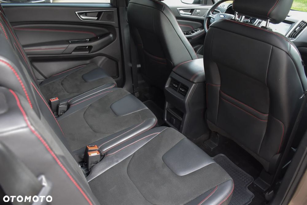 Ford S-Max 2.0 EcoBlue ST-Line - 28