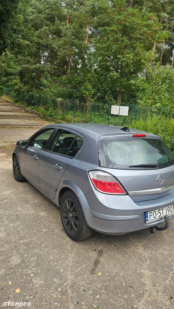 Opel Astra 1.6 Elegance - 11